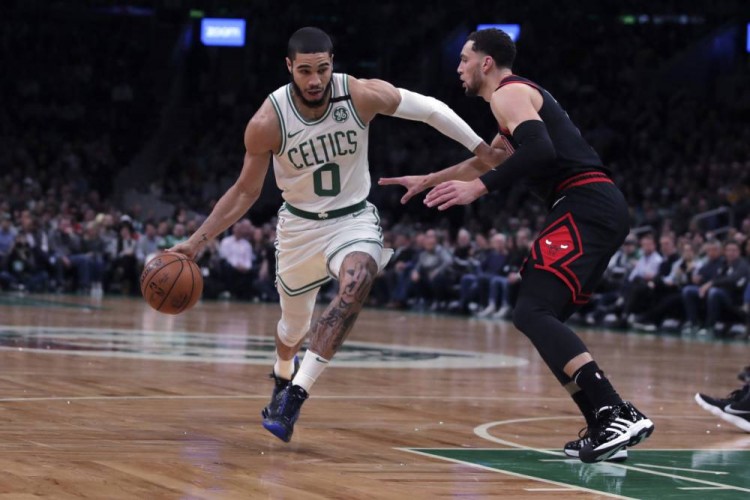 他当前的薪 他当前的薪