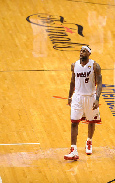 两地都极大 两地都极大