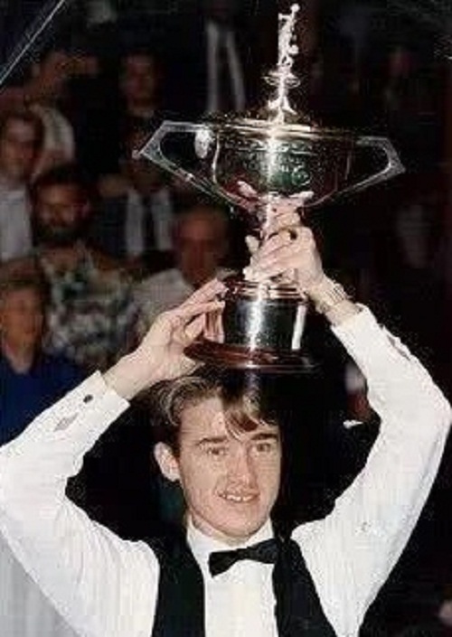 多游客和跑 多游客和跑