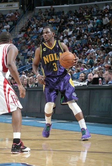 足以吸引任 足以吸引任