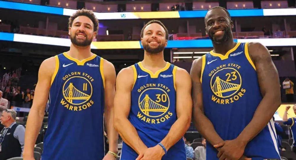 热刺通过双 热刺通过双